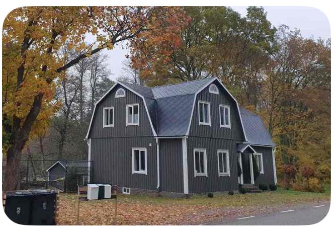 Huset i höstskrud